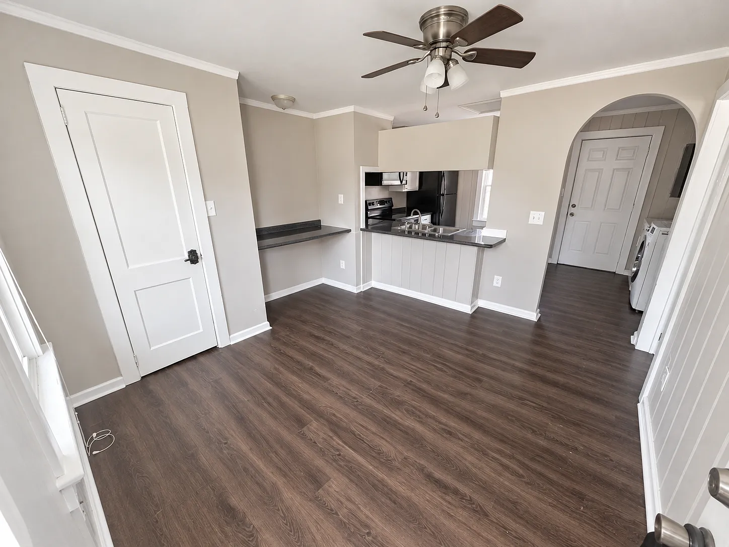 222 Richlands Avenue - 3 — Photo 2