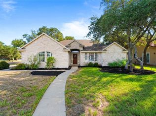 101 Cedar Ridge Dr, Rockport, TX 78382