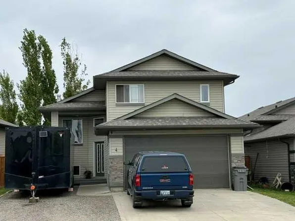 4 S Pinnacle Rd, Grande Prairie, AB T8W 0A9
