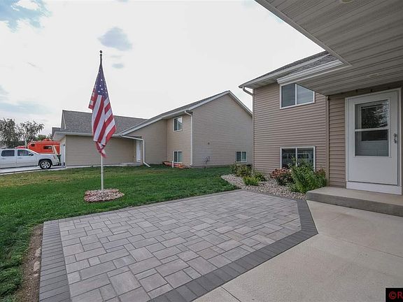 2nd image of 514 Allyn Cir