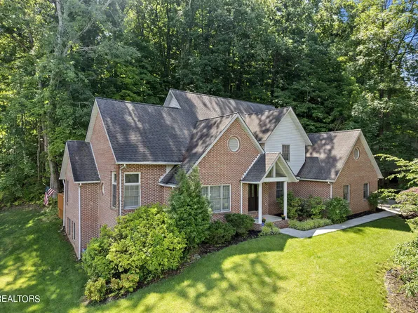 104 Chestnut Hill Rd, Oak Ridge, TN 37830
