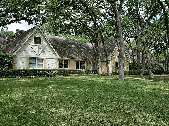 2nd image of 1517 Live Oak Dr