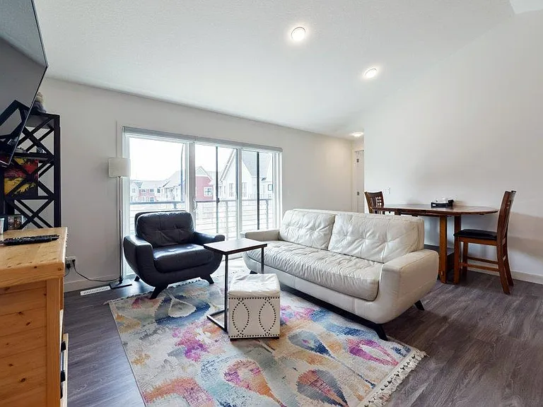 100 Walgrove Ct SE #1405 — Photo 17