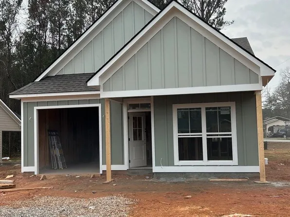 221 Oak Ave, Pine Mountain, GA 31822