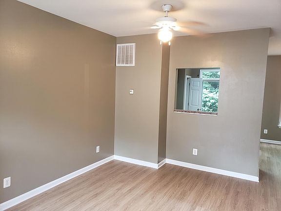 5th image of 4305 Normandy Ct