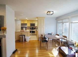 307 Winchester St APT C, Newton, MA 02461