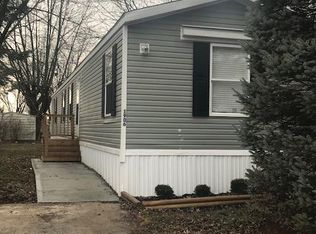 1906 Hurley St, Greenwood, IN 46143