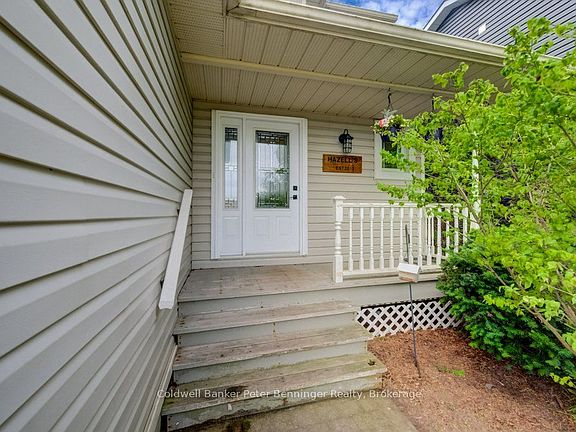 3rd image of 644 Stewart Dr