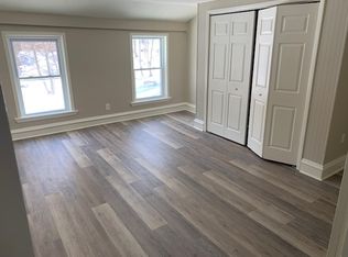 8 Hillside Ave #10, Mohnton, PA 19540