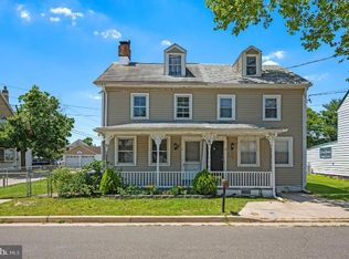 17 Pleasant St, Southampton, NJ 08088