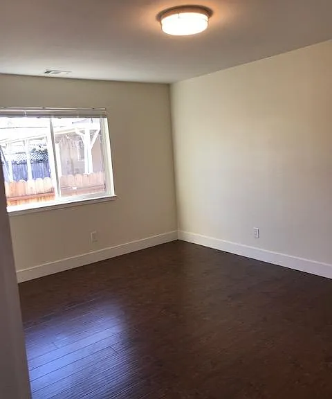 3031 Georgia St — Photo 5
