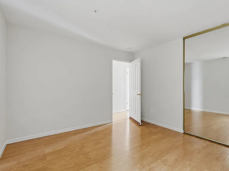 67 Wellington Ave — Photo 19