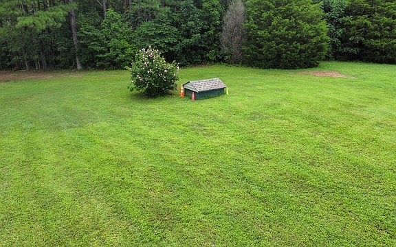 4th image of 7398 Forrest Glenn Rd
