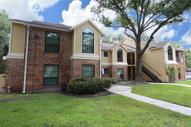 1st image of 8642 Mallard Reserve Dr