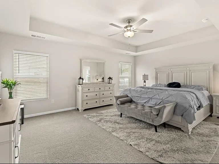 237 Bloomfield Cir — Photo 10