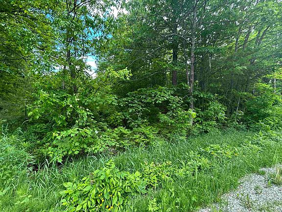 5th image of 391 Carlshend Rd
