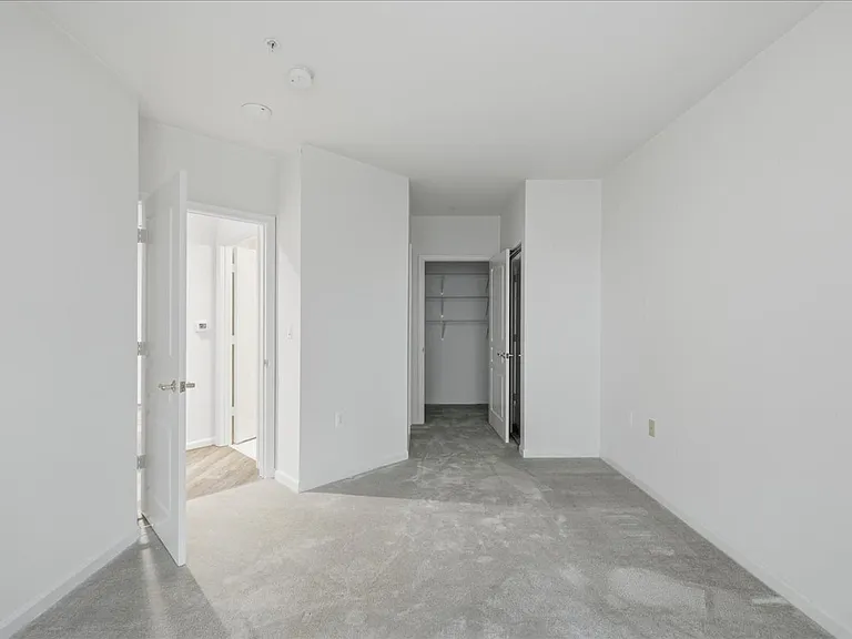 12915 Alton Sq #113 — Photo 4