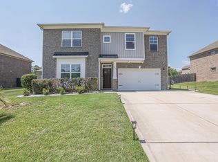 640 Stoneywater Ct, Elgin, SC 29045