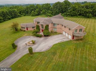 317 Nottingham Dr, Spring City, PA 19475