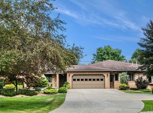 16907 Elwell Rd, Van Buren Township, MI 48111