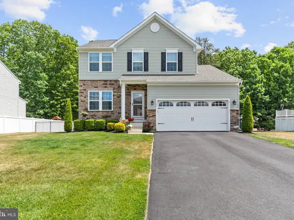 764 Kristin Ln, Williamstown, NJ 08094