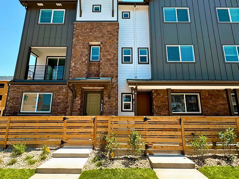 BB Living Trails Edge — Photo 29