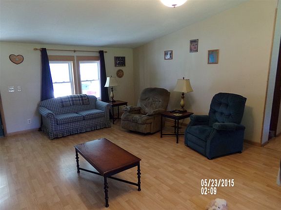 2nd image of 319 W Cumberland St