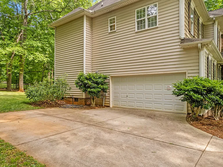155 Culpeze Rd — Photo 49