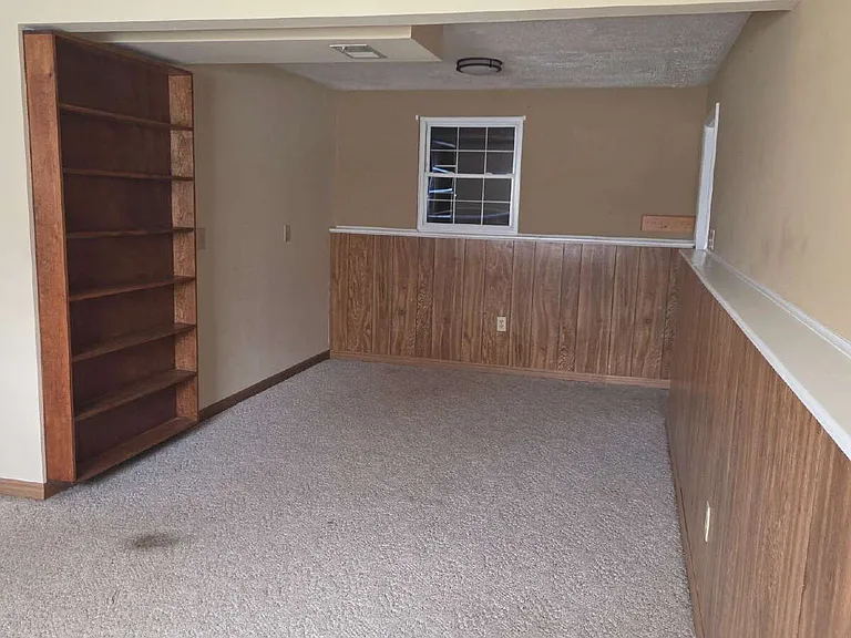 212 Sandstone Dr — Photo 15