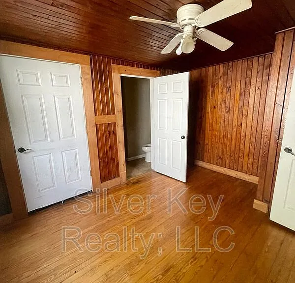 107 Forrest Ave #2 — Photo 7