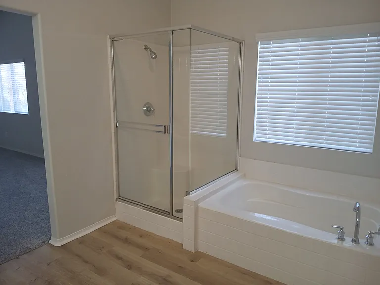 9394 Live Oak Dr — Photo 28