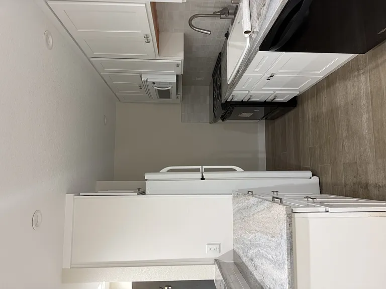 Tradewinds Dr — Photo 8