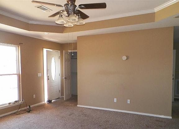 4th image of 2023 S Verona Ave