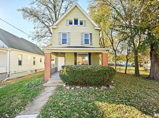 117 N Cedar Ave, Peoria, IL