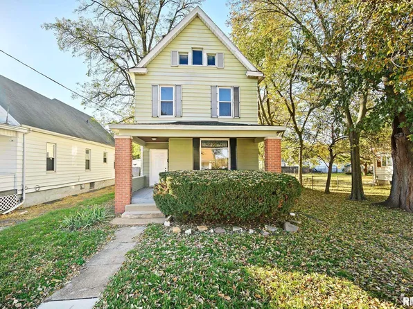 117 N Cedar Ave, Peoria, IL 61604