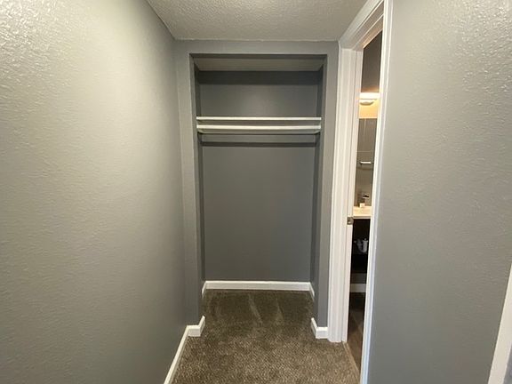 5th image of 301 Maple Blvd Unit 11