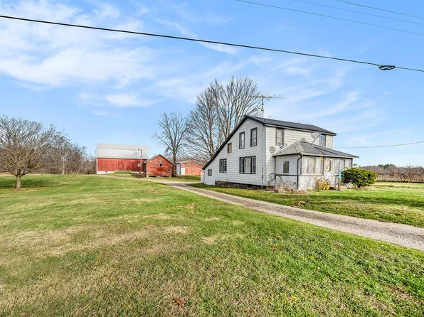 53987 Pioneer St, Marcellus, MI 49067