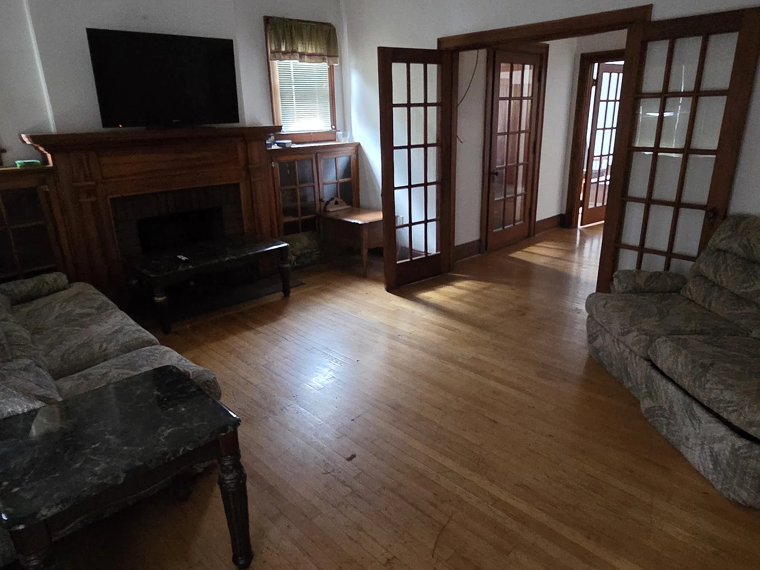 2 bed, $800 — Photo 2