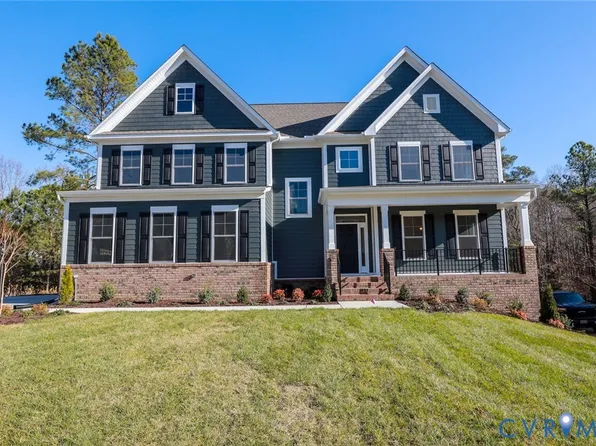 8490 Roden Dr, Mechanicsville, VA 23111