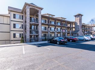 123 Royal Vista Dr APT 504, Branson, MO 65616