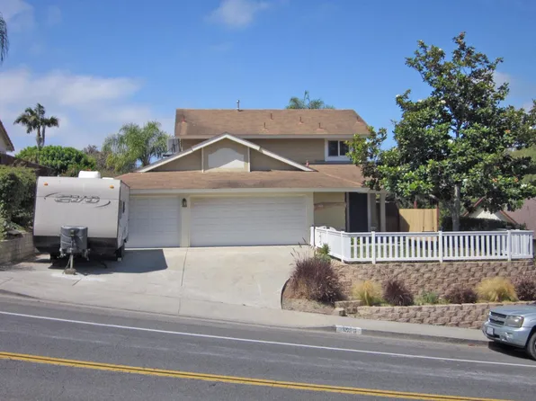 3525 Roselle St, Oceanside, CA 92056