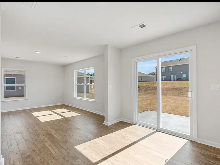 3608 Shadow Pine Dr — Photo 9