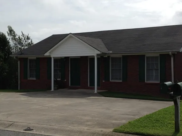 32 Falcon Cir NW APT D, Cartersville, GA 30121