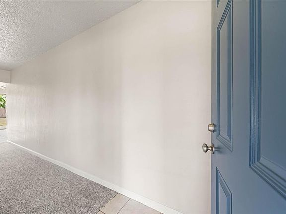 5th image of 2920 SW 57th St