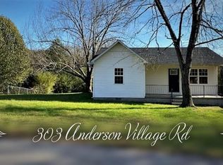 303 Anderson Village Ln, Gainesboro, TN 38562
