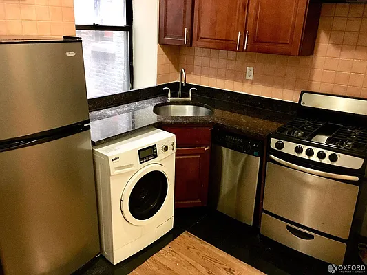 Rented by Oxford Property Group | media 6