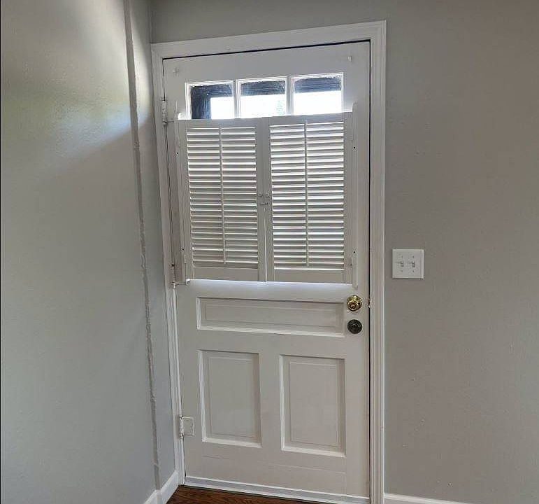 1st image of 1100 NW 30th St