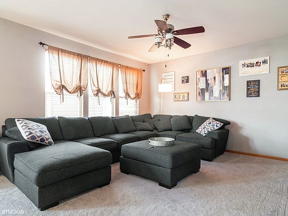 4th image of 5205 Montauk Dr