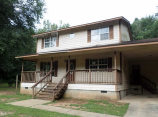 909 Lakeview Dr, Montezuma, GA 31063