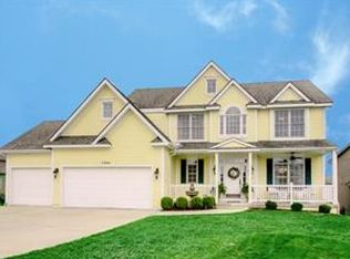 7404 N Chas Dr, Kansas City, MO 64158